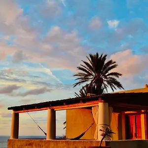 La Del Postino Hotel